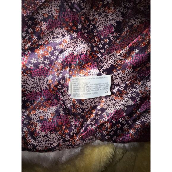 Girls Cat & Jack Furry Vest Winter Pink Brown Size Medium 7/8 - Picture 5 of 6